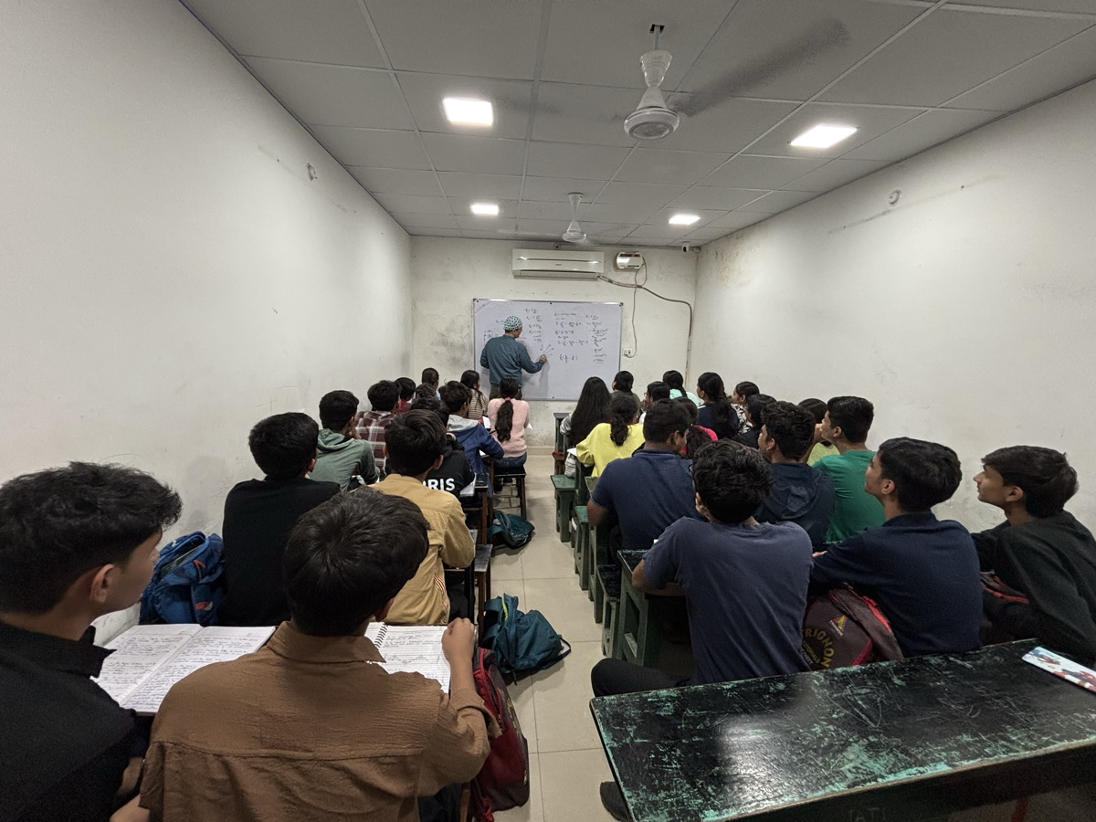 Trignon classroom photo 10