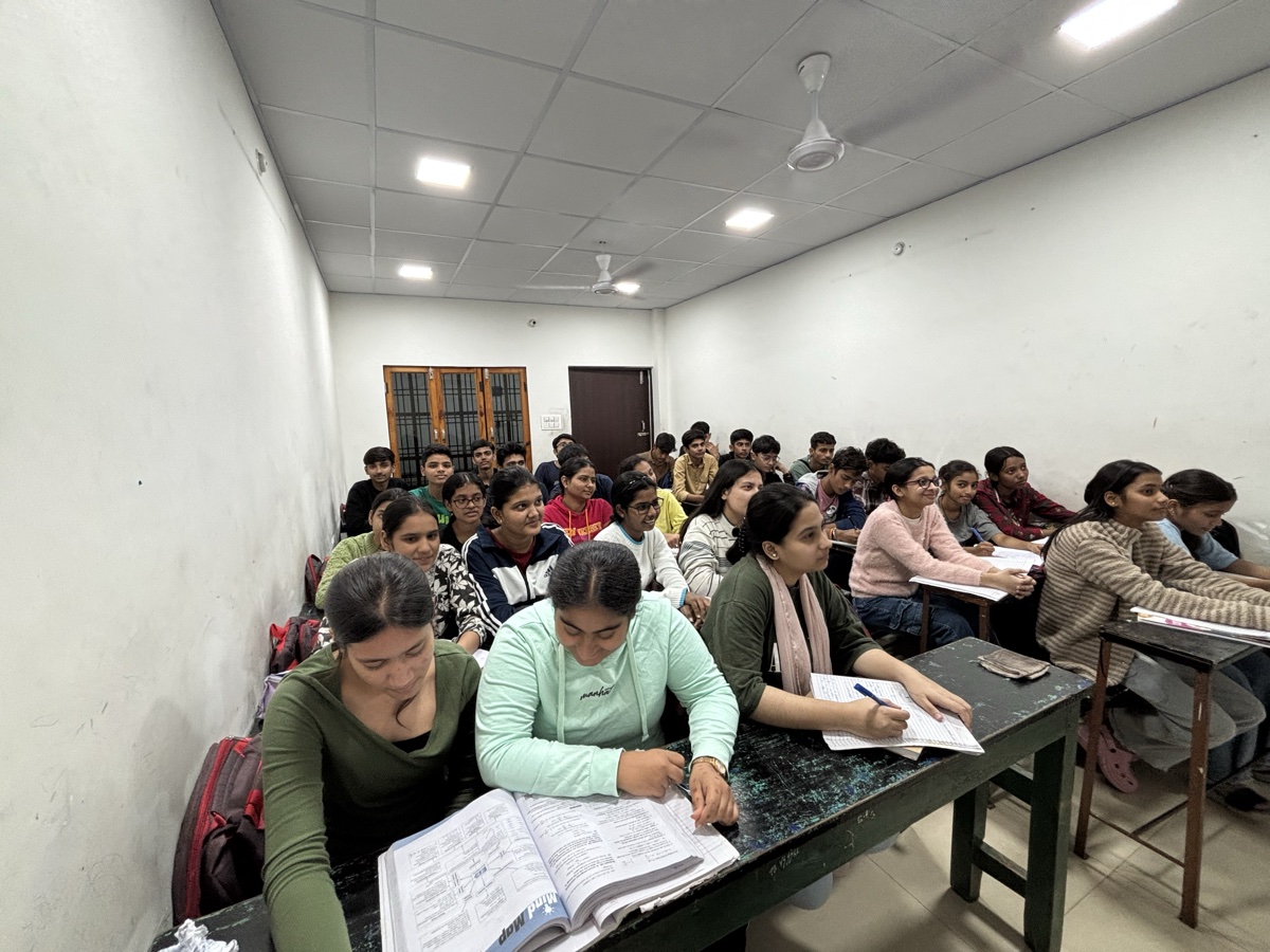 Trignon classroom photo 12