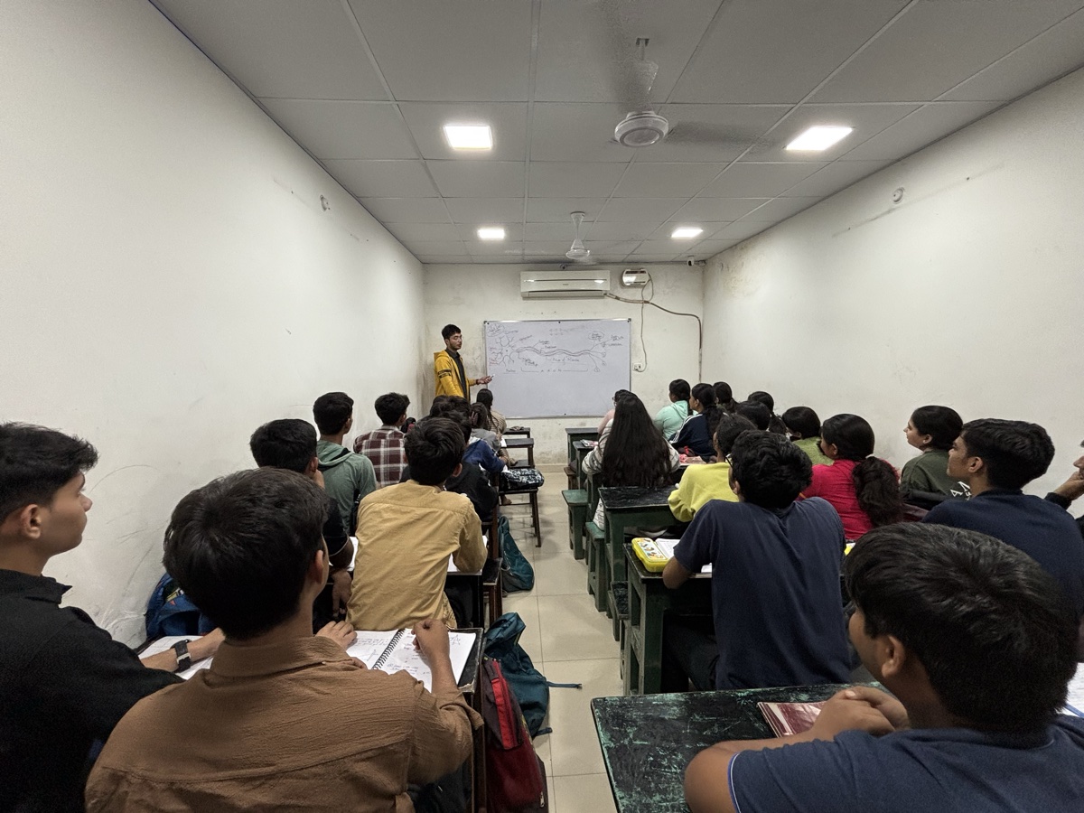 Trignon classroom photo 16